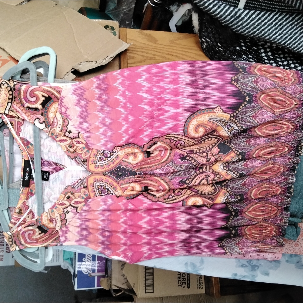 Style & Co. Pink and Orange Graphic Sleeveless Tank Top